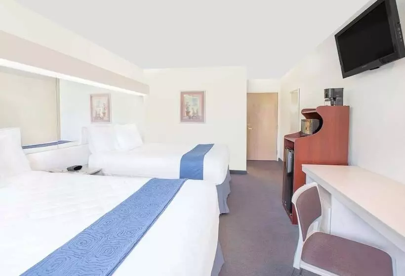 Microtel Inn By Wyndham Broken Bow