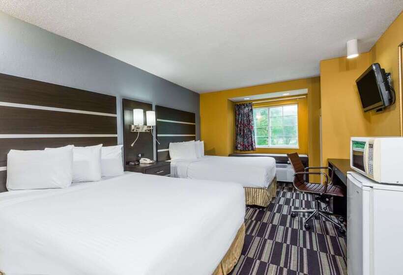 Microtel Inn & Suites By Wyndham Riverside