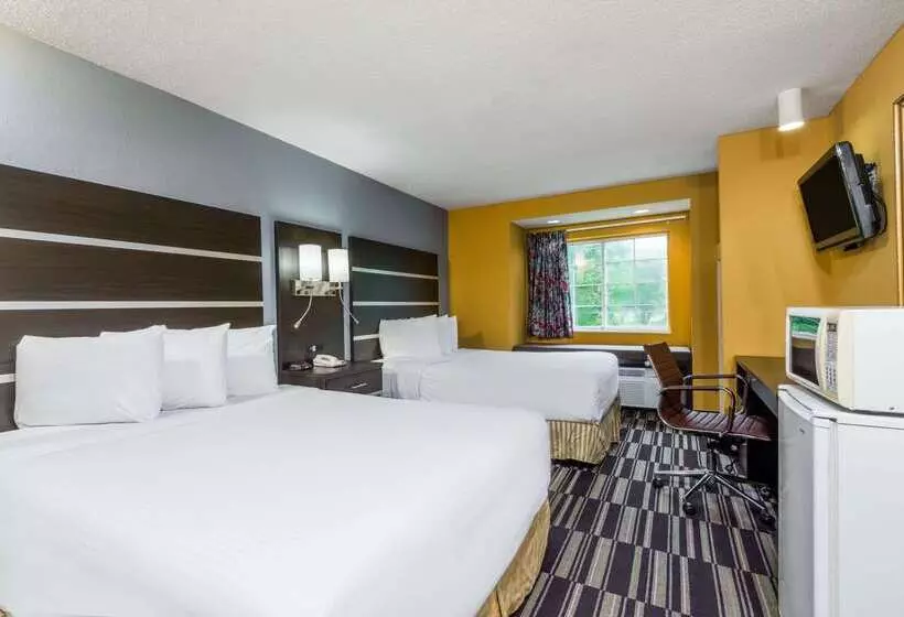 Microtel Inn & Suites By Wyndham Riverside