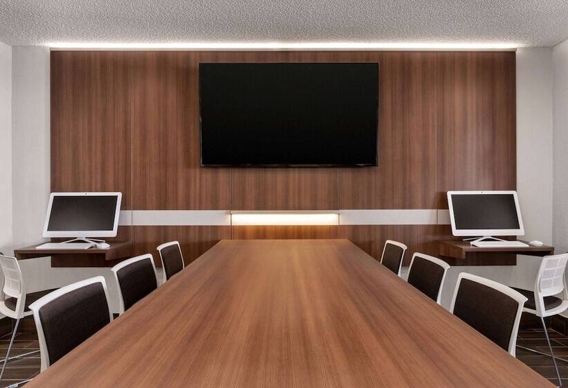 Microtel Inn & Suites By Wyndham