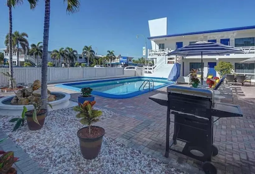 מוטל Blue Strawberry By The Sea