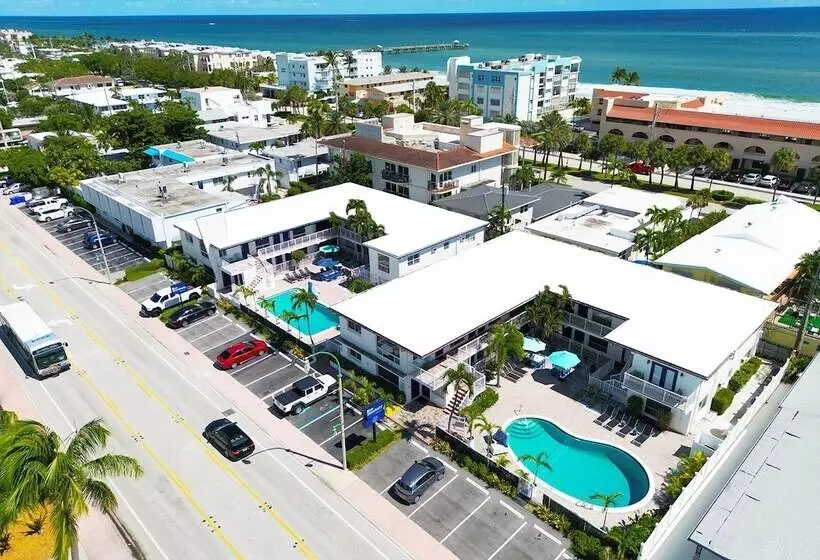 מוטל Blue Strawberry By The Sea