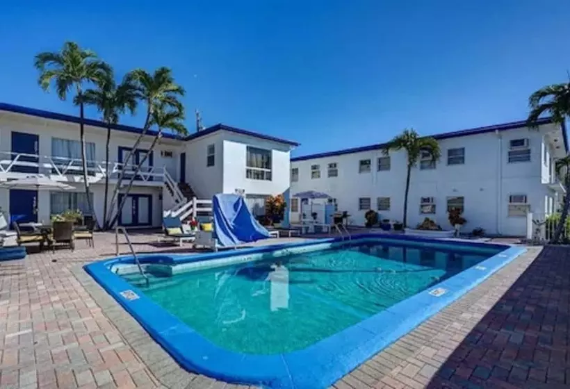 מוטל Blue Strawberry By The Sea