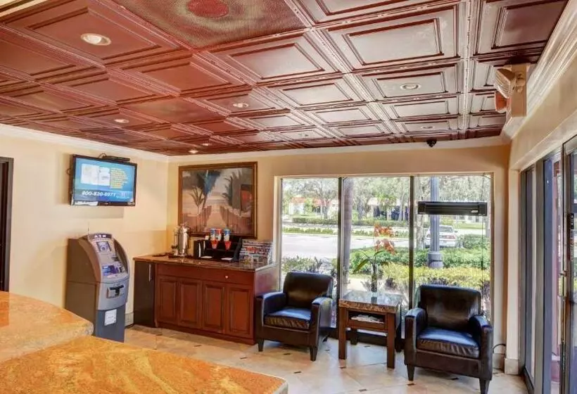 Plantation Inn Hotel And Lounge