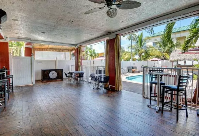 Plantation Inn Hotel And Lounge