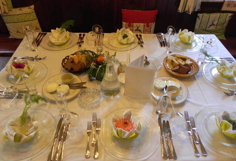 הוסטל Gasthof Grüner Baum