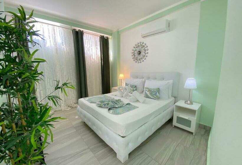 Nocleg ze śniadaniem Caribbean Suites Beach Club & Spa