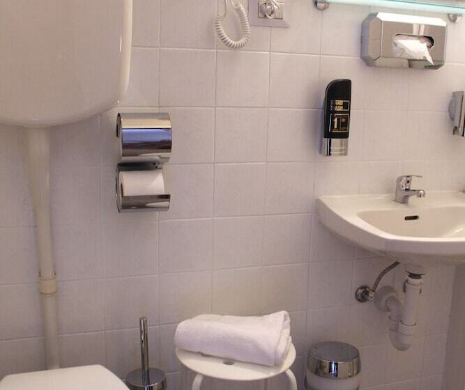 Hotel Albergo Varone