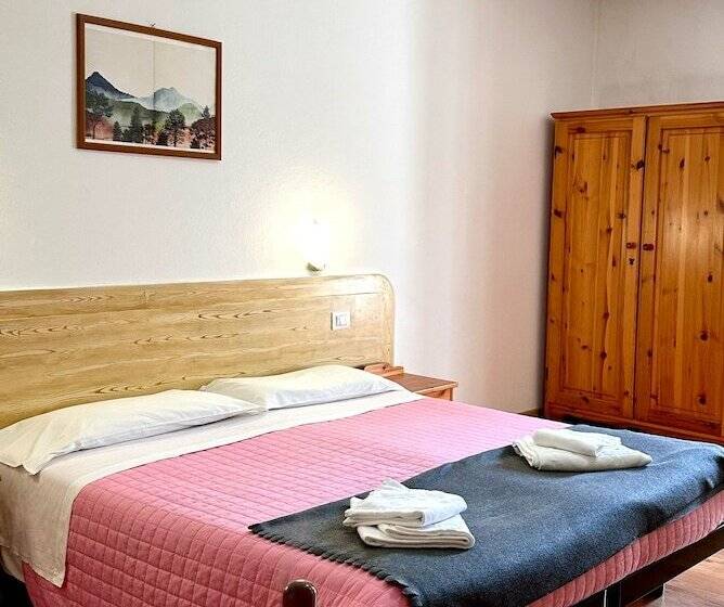 Hotel Albergo Varone