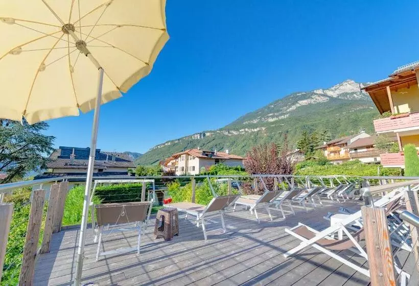 Hotelli B&b Garni Erika