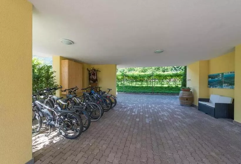 Hotelli B&b Garni Erika