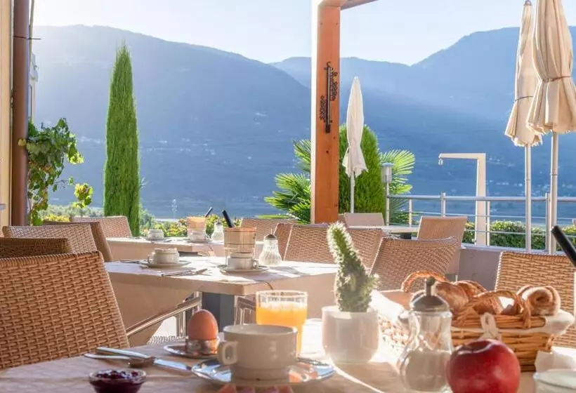 Hotelli B&b Garni Erika