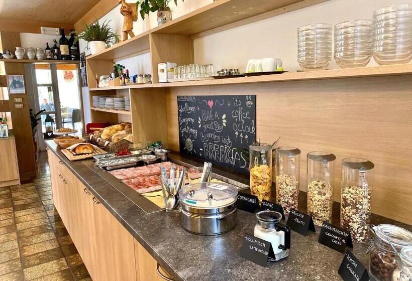 فندق B&b Garni Erika