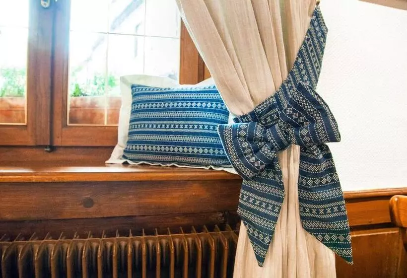 تختخواب و صبحانه Chambres D'hôtes François Bleger