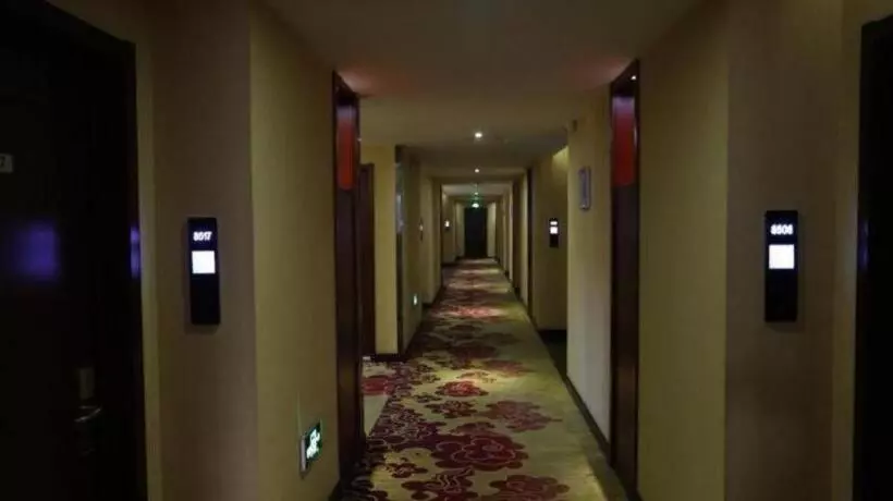 هتل Greentree Eastern Yantai Development Zone Zhujiang Road