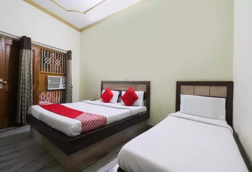 ホテル Oyo 67668  Laxmi Palace