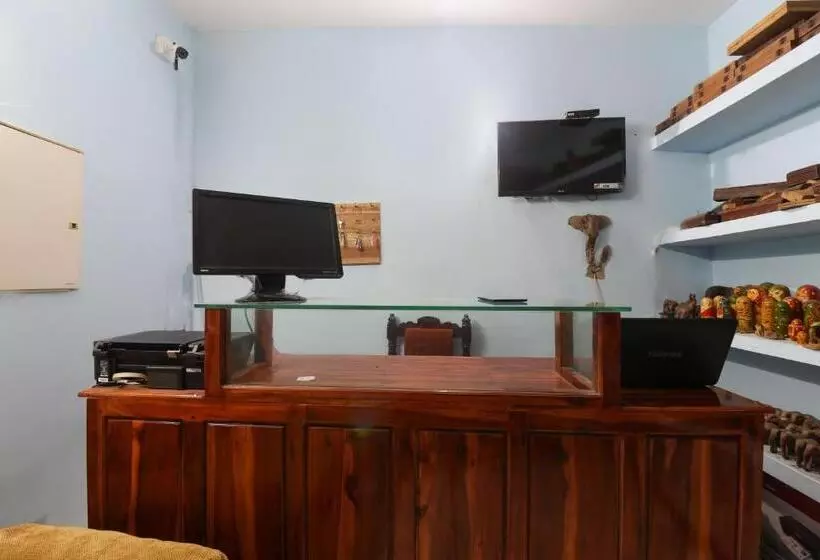 ホテル O Sandhra Apartments