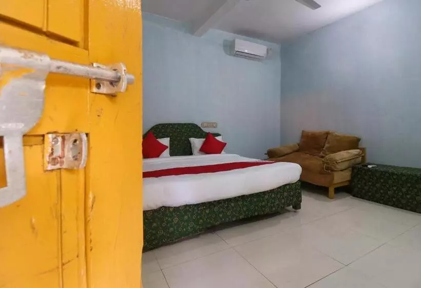 ホテル O Sandhra Apartments