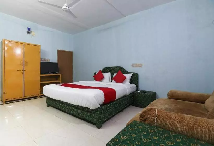 ホテル O Sandhra Apartments