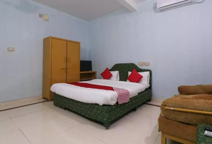ホテル O Sandhra Apartments