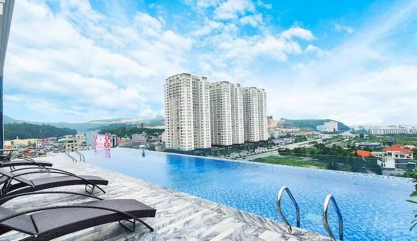 هتل Thai Son Luxury