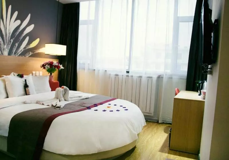 ホテル Thank Inn Plus Gansu Pingliang Kongtong District Fengshou Road