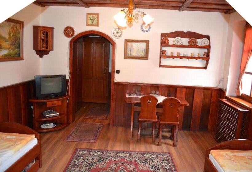 Pensão Penzión Grand, Self Check In