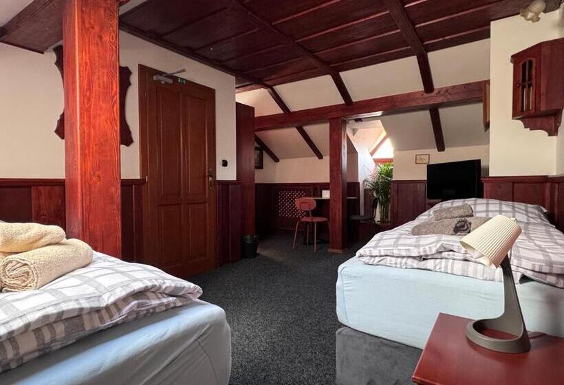 Pensão Penzión Grand, Self Check In