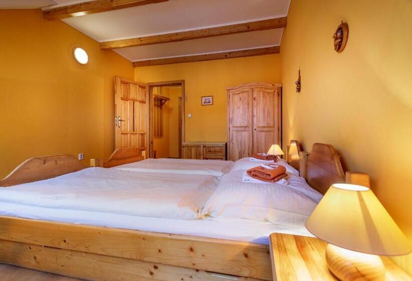 پانسیون Penzion Restaurant Atrium