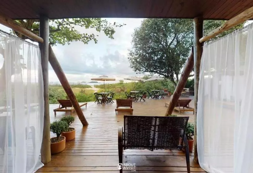 ペンション Pousada Villa Verde   Frente Para A Praia Do Farol