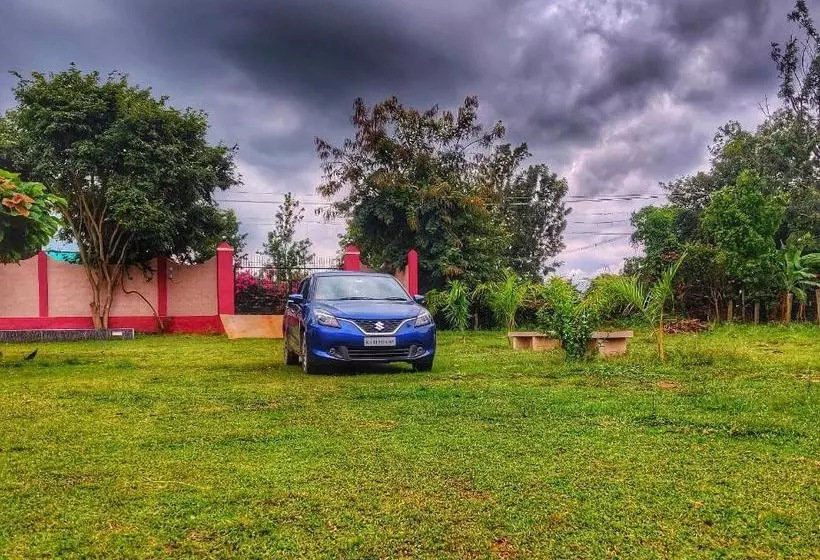 ペンション Vijay Villa   Private Guesthouse   Nature S Homestay , Yelagiri Hills