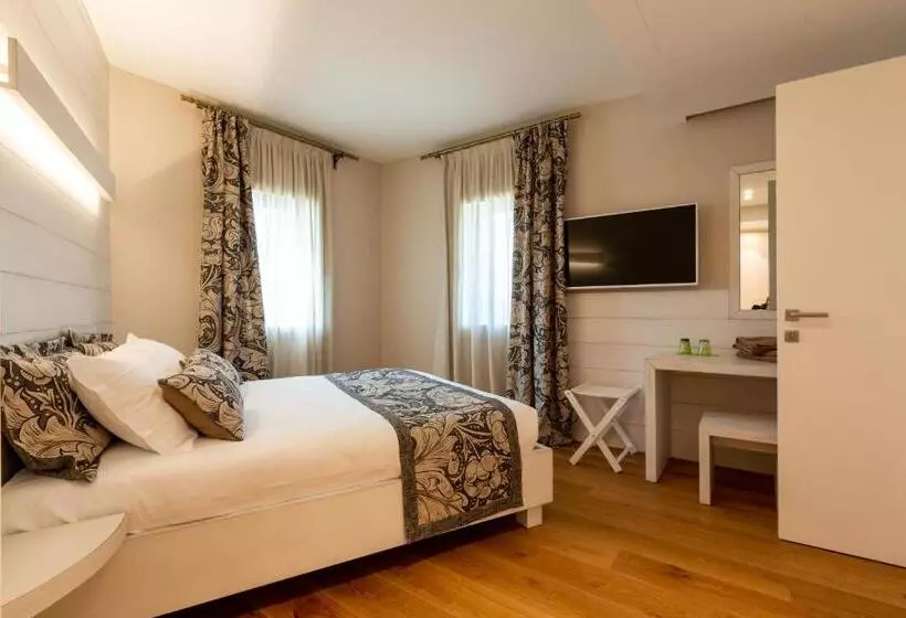 リゾートホテル Relais Althea Azienda Agrituristica