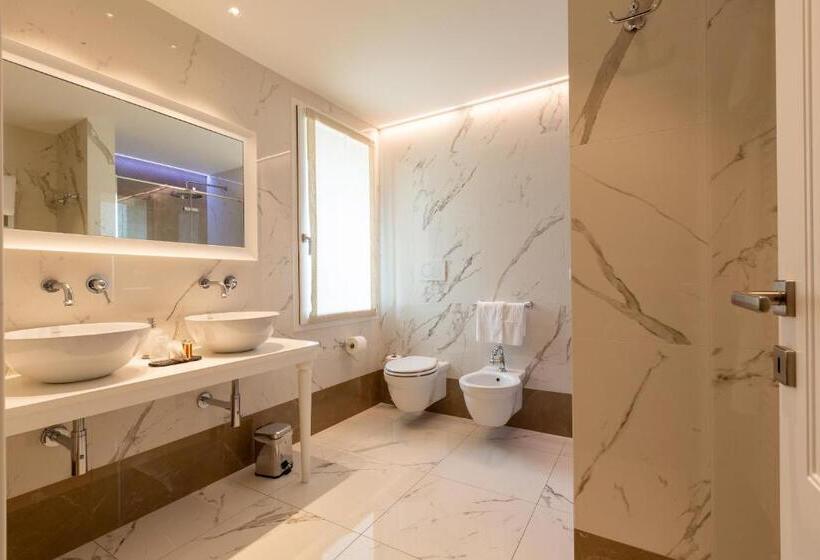 リゾートホテル Relais Althea Azienda Agrituristica