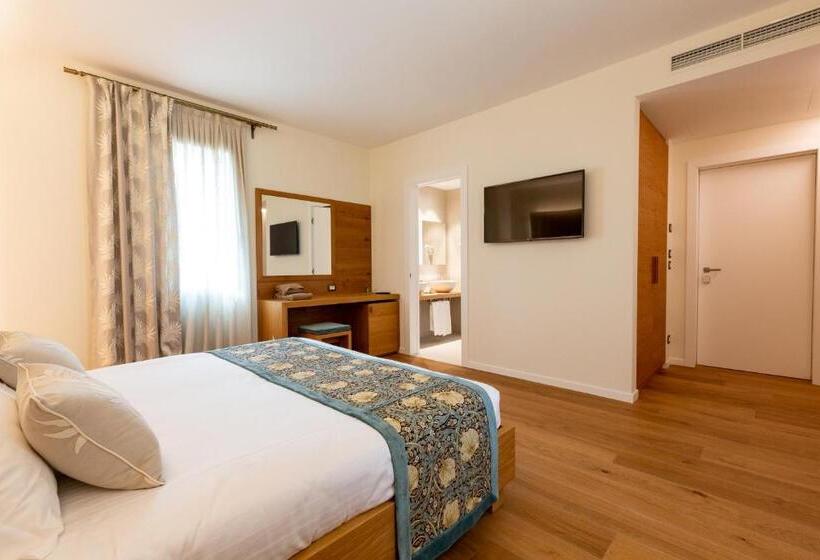 リゾートホテル Relais Althea Azienda Agrituristica