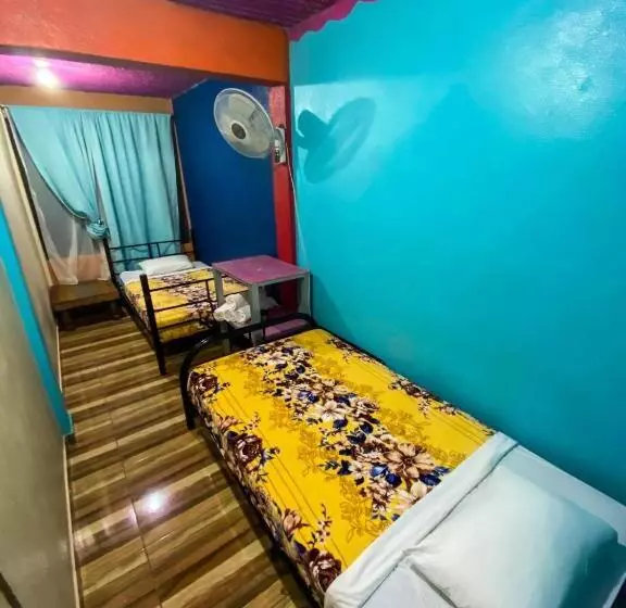 ベッドアンドブレックファースト Cabinas Cascada Rio Celeste