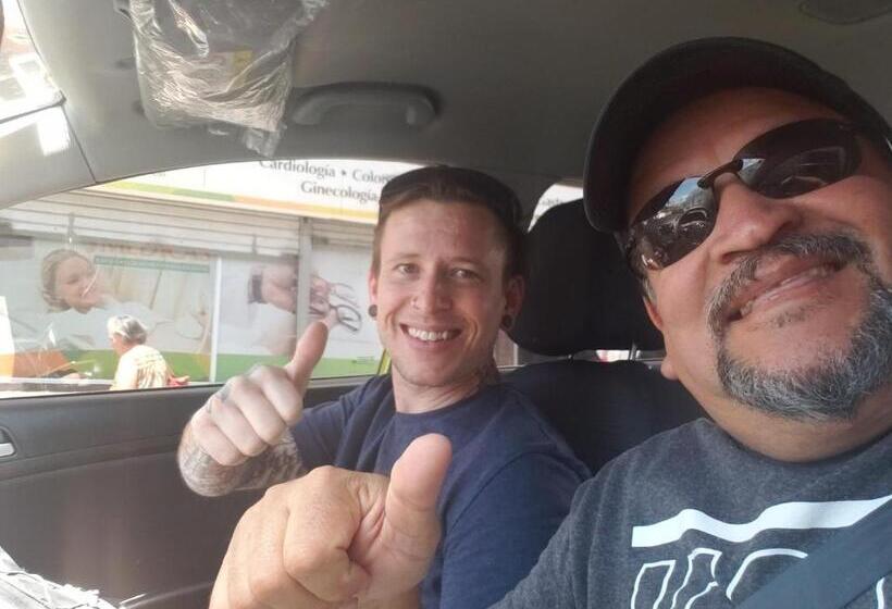 تختخواب و صبحانه Hostal Casa Azul