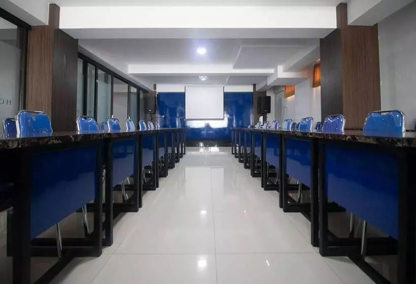 Reddoorz Syariah @ Hotel 91 Jember