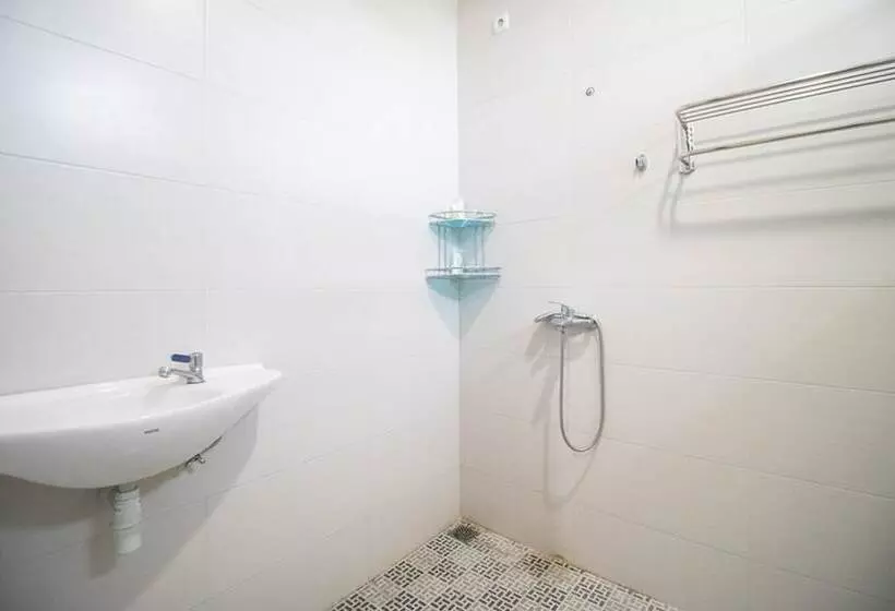 Reddoorz Syariah @ Hotel 91 Jember