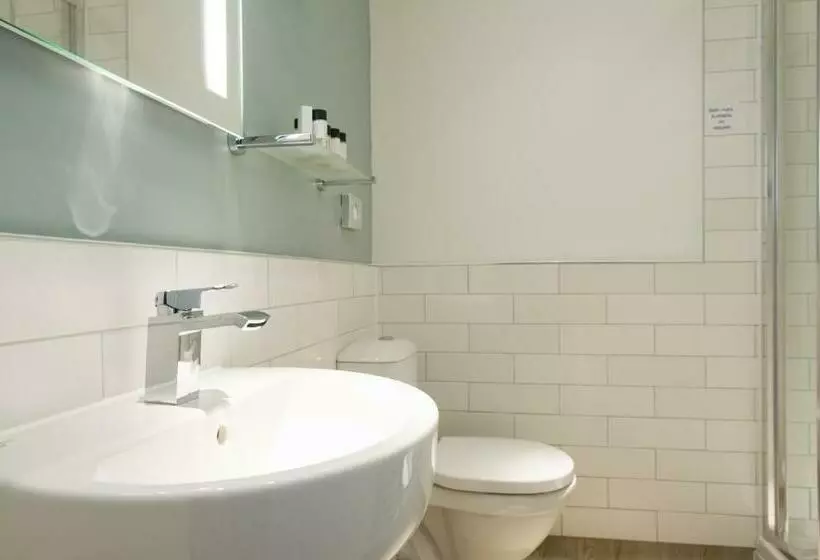 Hotelli Balloch House By Innkeeper S Collection