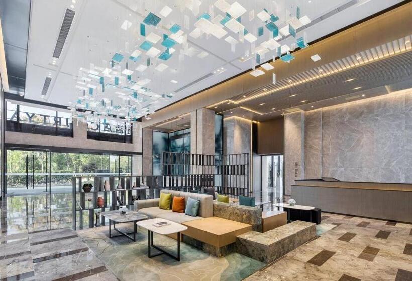 هتل Courtyard By Marriott Hangzhou West