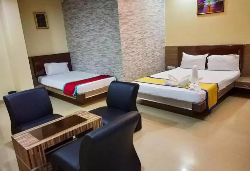 ホテル New Digha