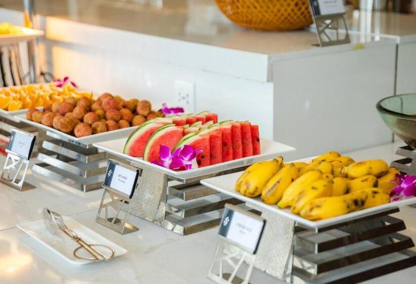 هتل Muong Thanh Grand Bai Chay