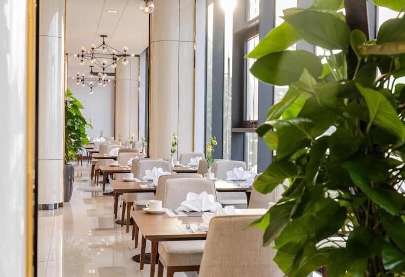 هتل Muong Thanh Grand Bai Chay