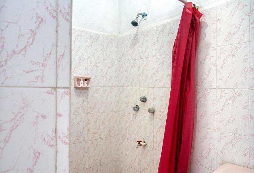 فندق Oyo  Vialmar