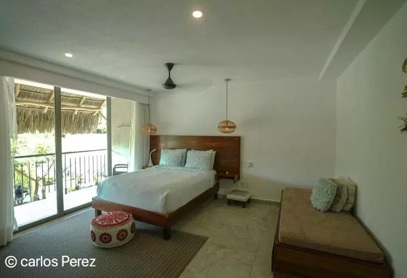 ホテル Puerto Sayulita
