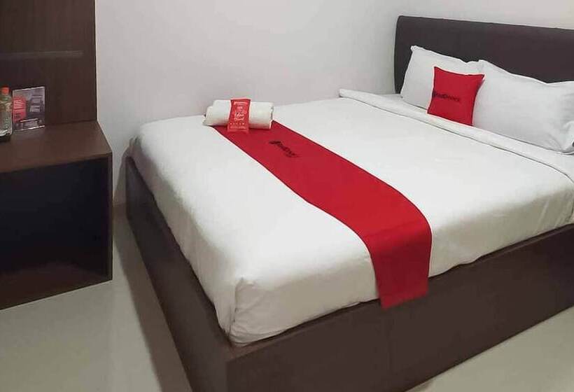 בית מלון כפרי Reddoorz Near Universitas Widyagama Malang 2