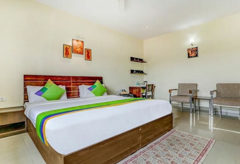 Отель Treebo Trend Fort Mercara