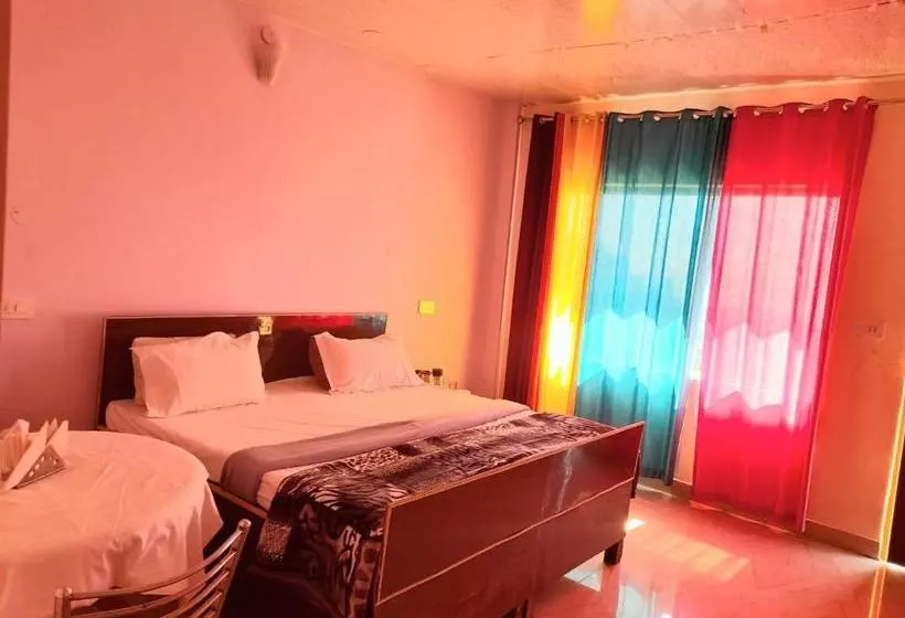 Kings Paradise Resort Kanatal