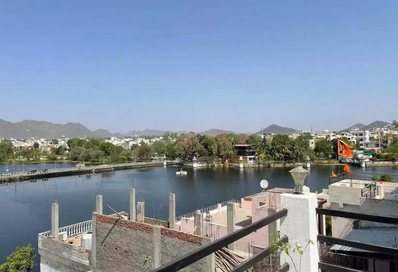 ペンション Boraj Haveli Guest House