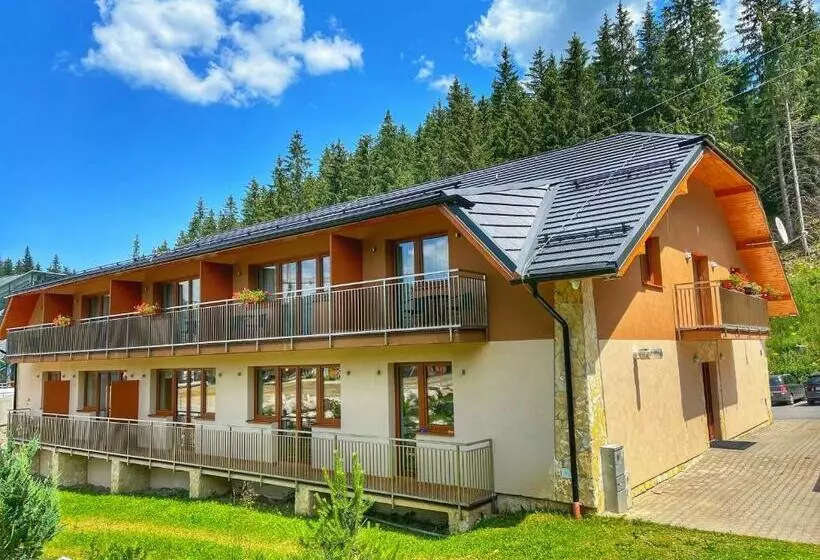 Majatalo Penzión Janík Jasná